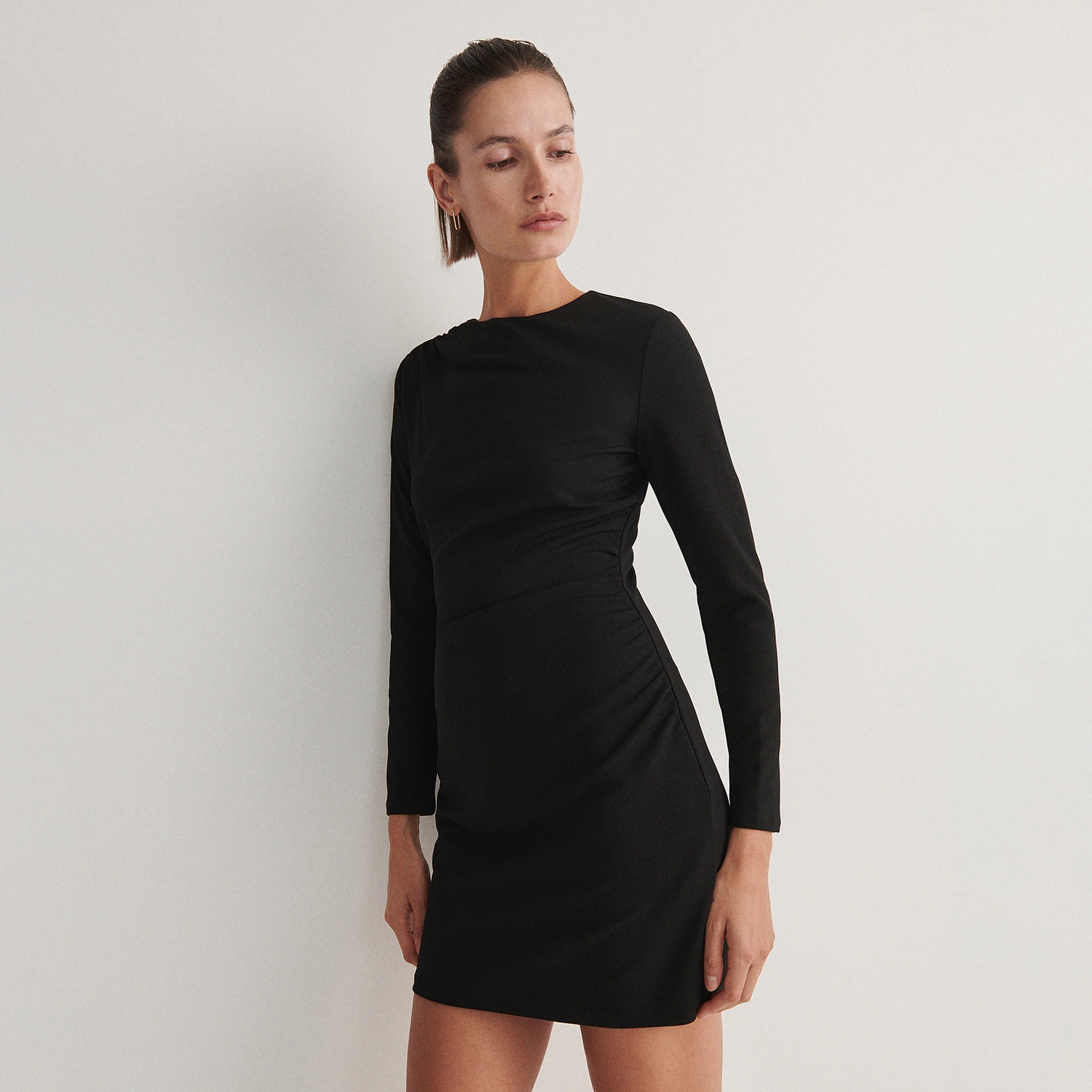 E-shop Reserved - Dámske šaty - Čierna