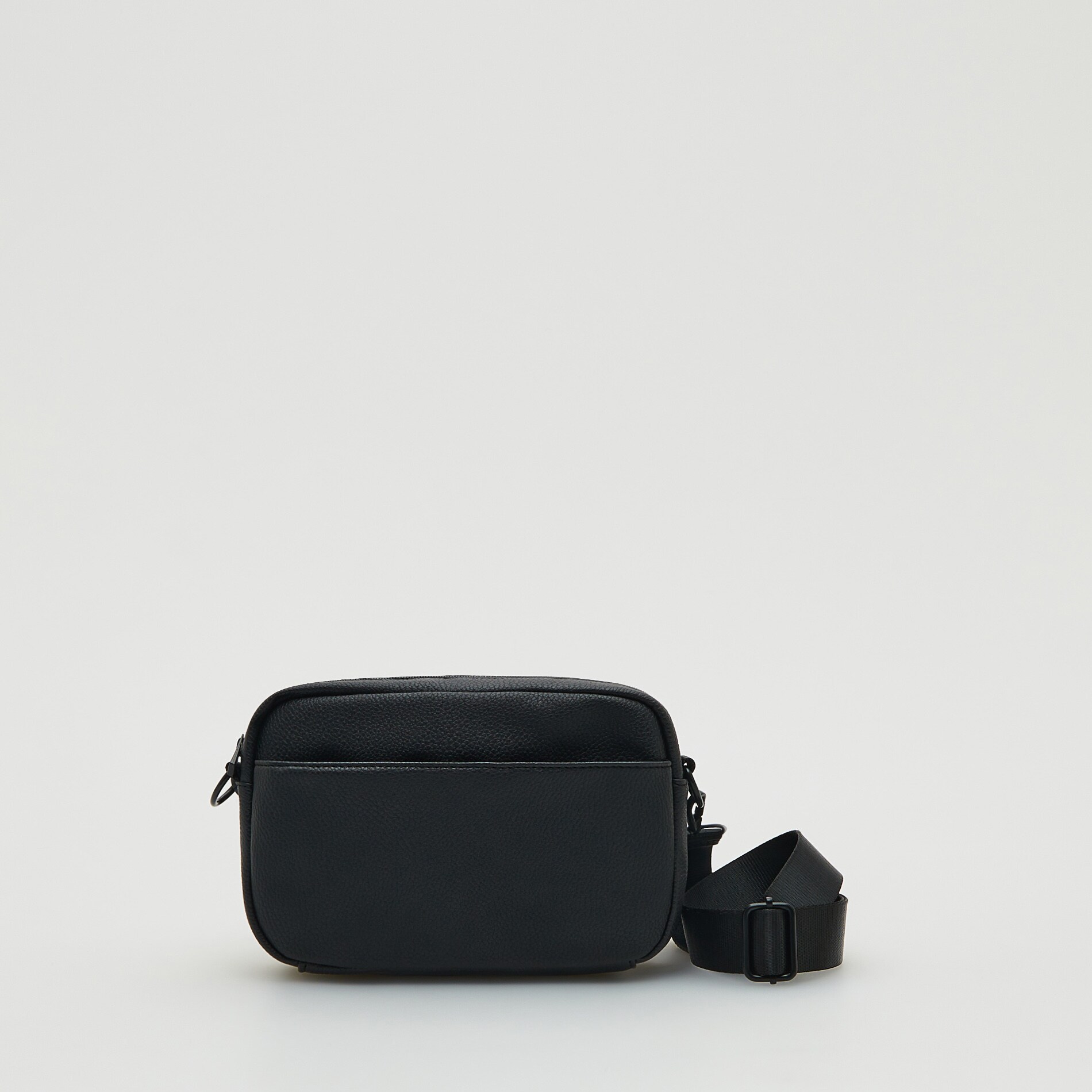Reserved – Borsetă verticală crossbody – Negru imagine noua 2022