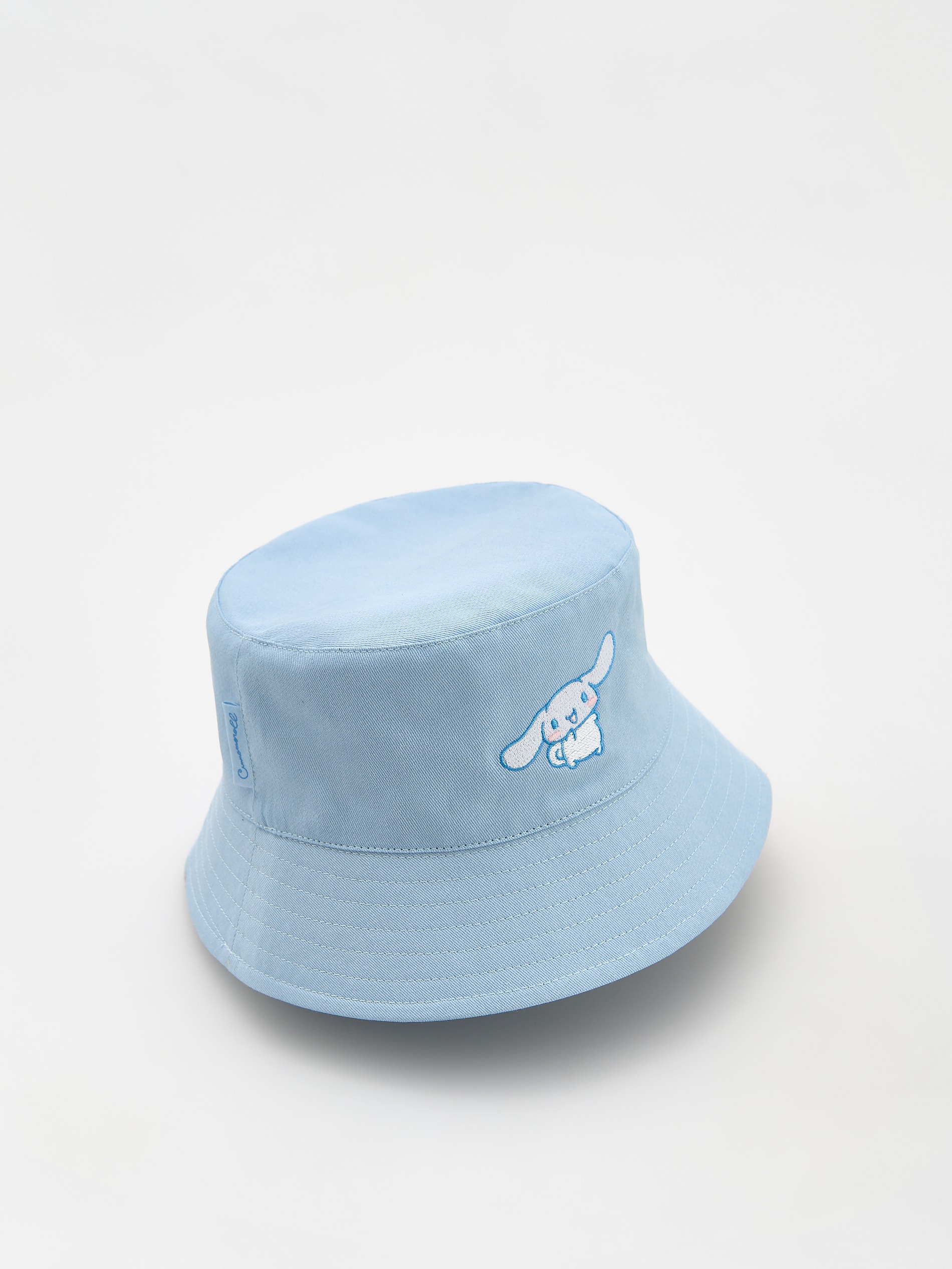 Reserved - GIRLS` HAT φωτογραφία