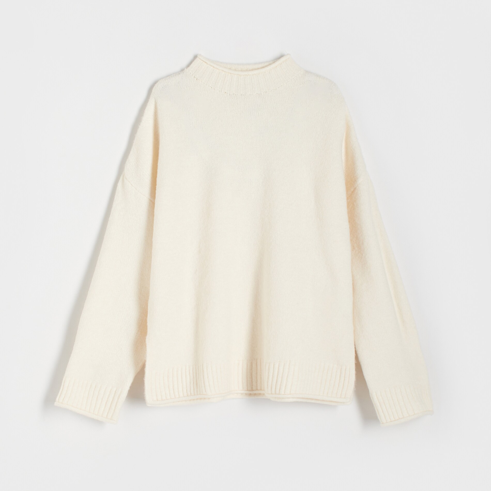 E-shop Reserved - Oversize sveter - Krémová