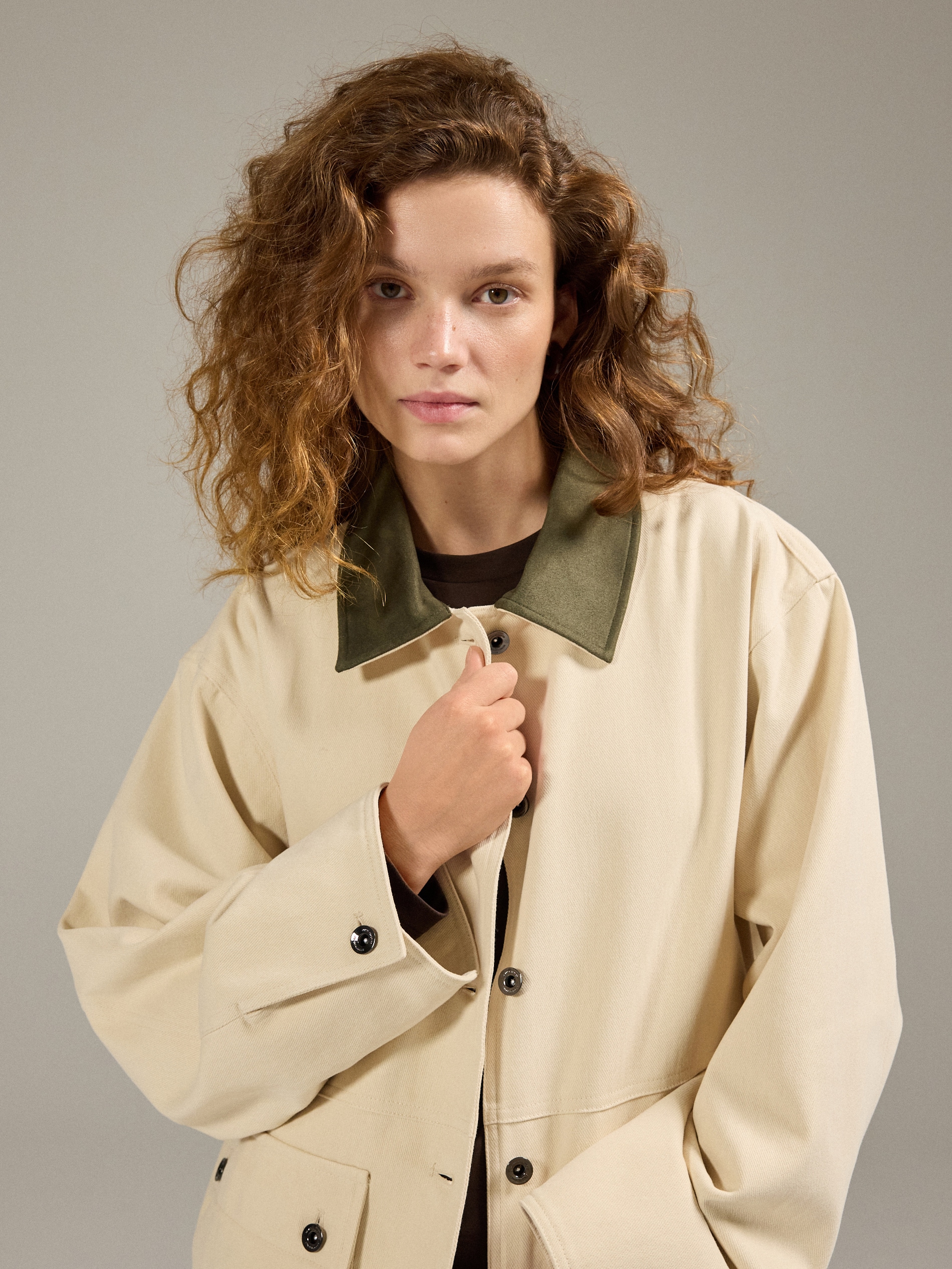 Reserved - Τζιν τζάκετ με γιακά σε αντίθεση φωτογραφία