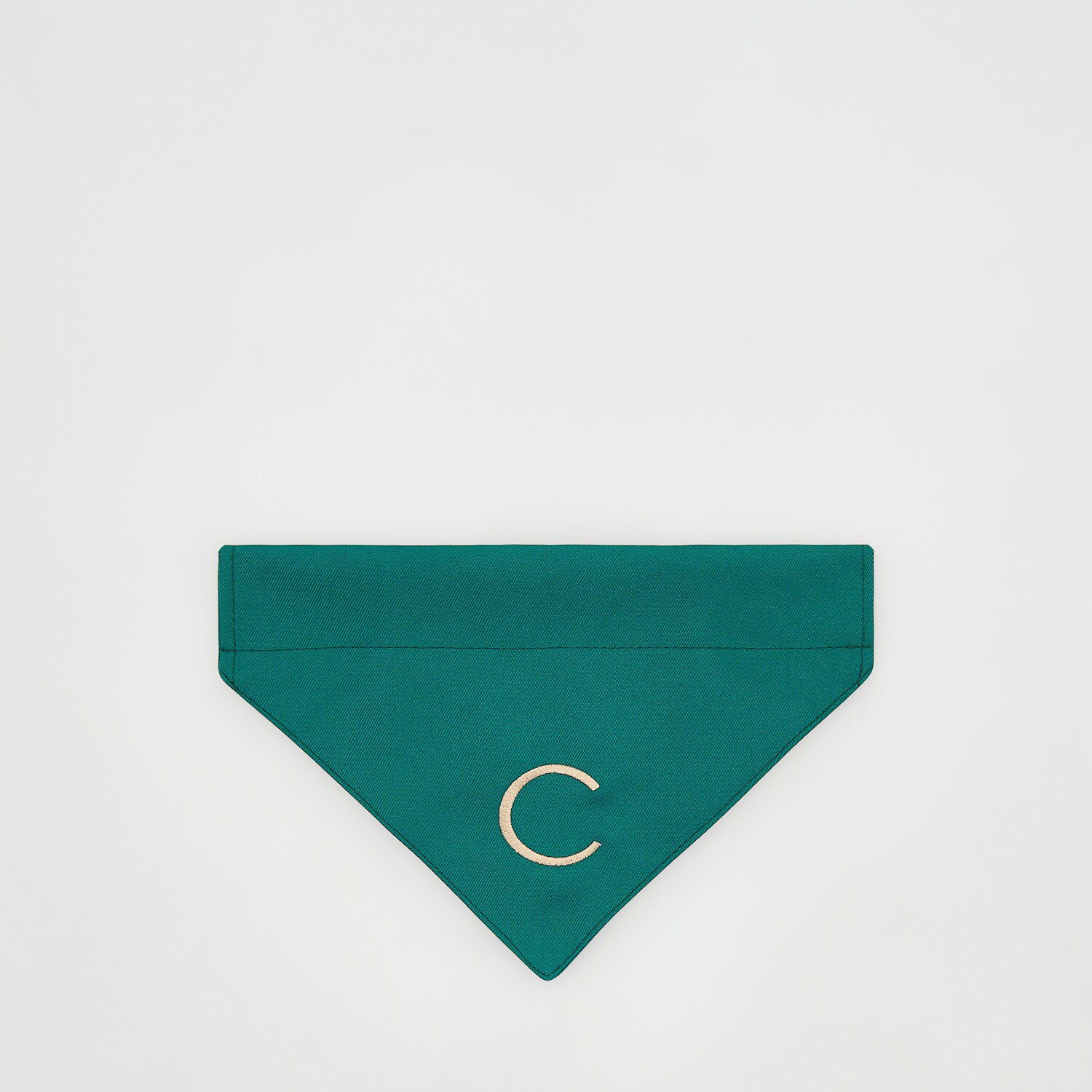 Reserved – Bandană pentru zgardă cu litera „C” – Verde (C) imagine noua gjx.ro