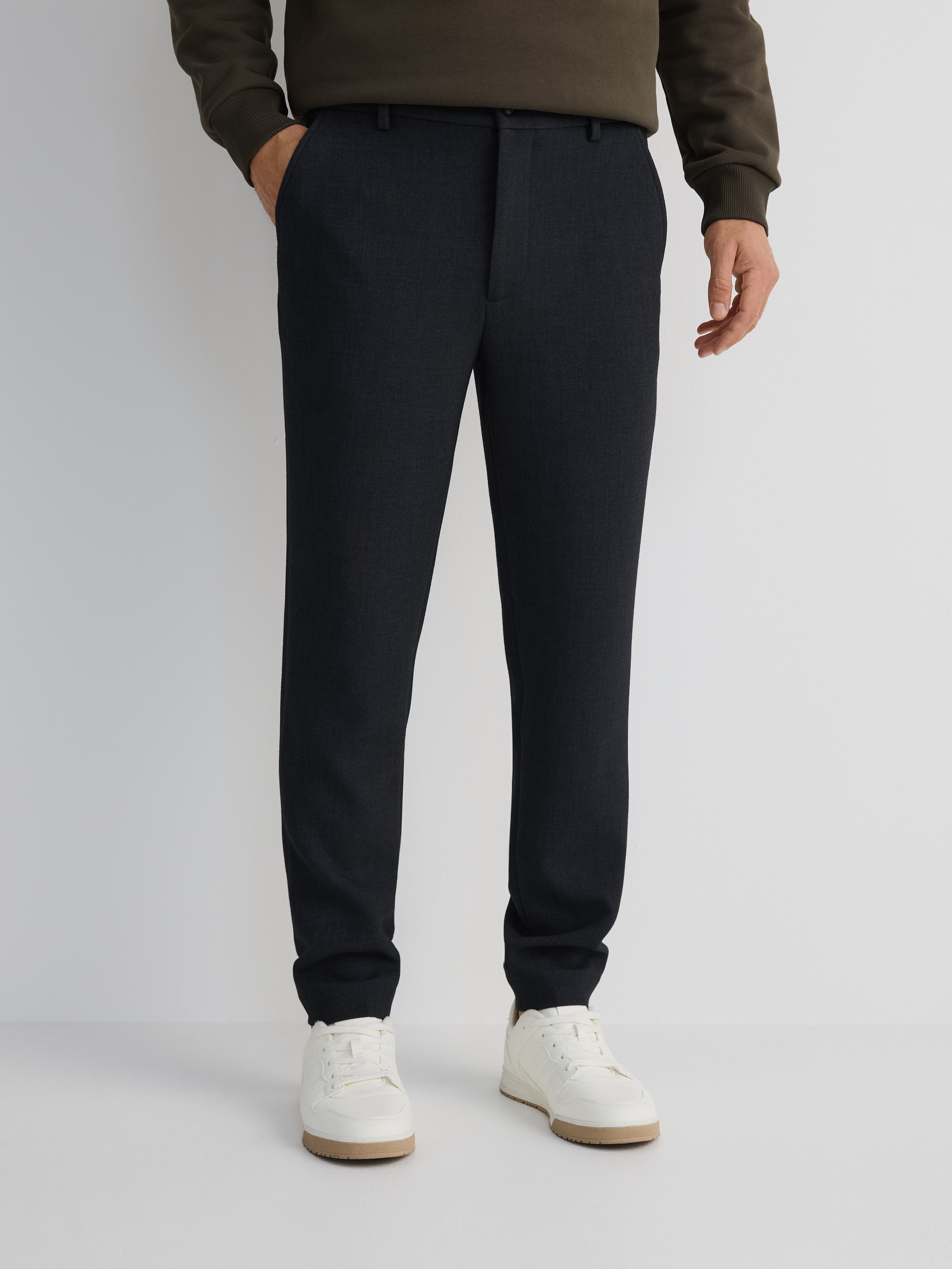 Reserved - Παντελόνι slim jogger φωτογραφία