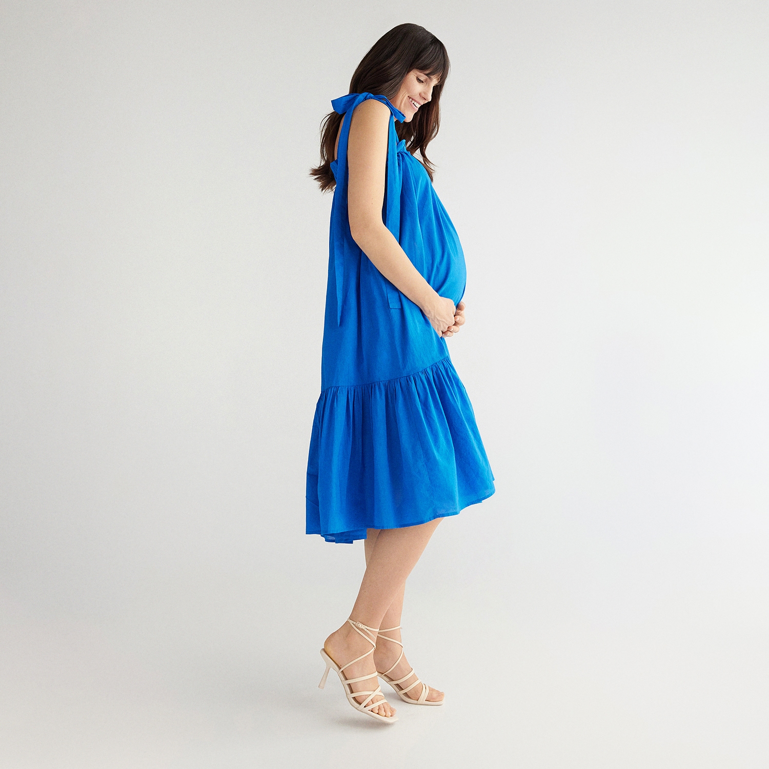 Levně Reserved - Bavlněné šaty s volánovým lemem - Modrá