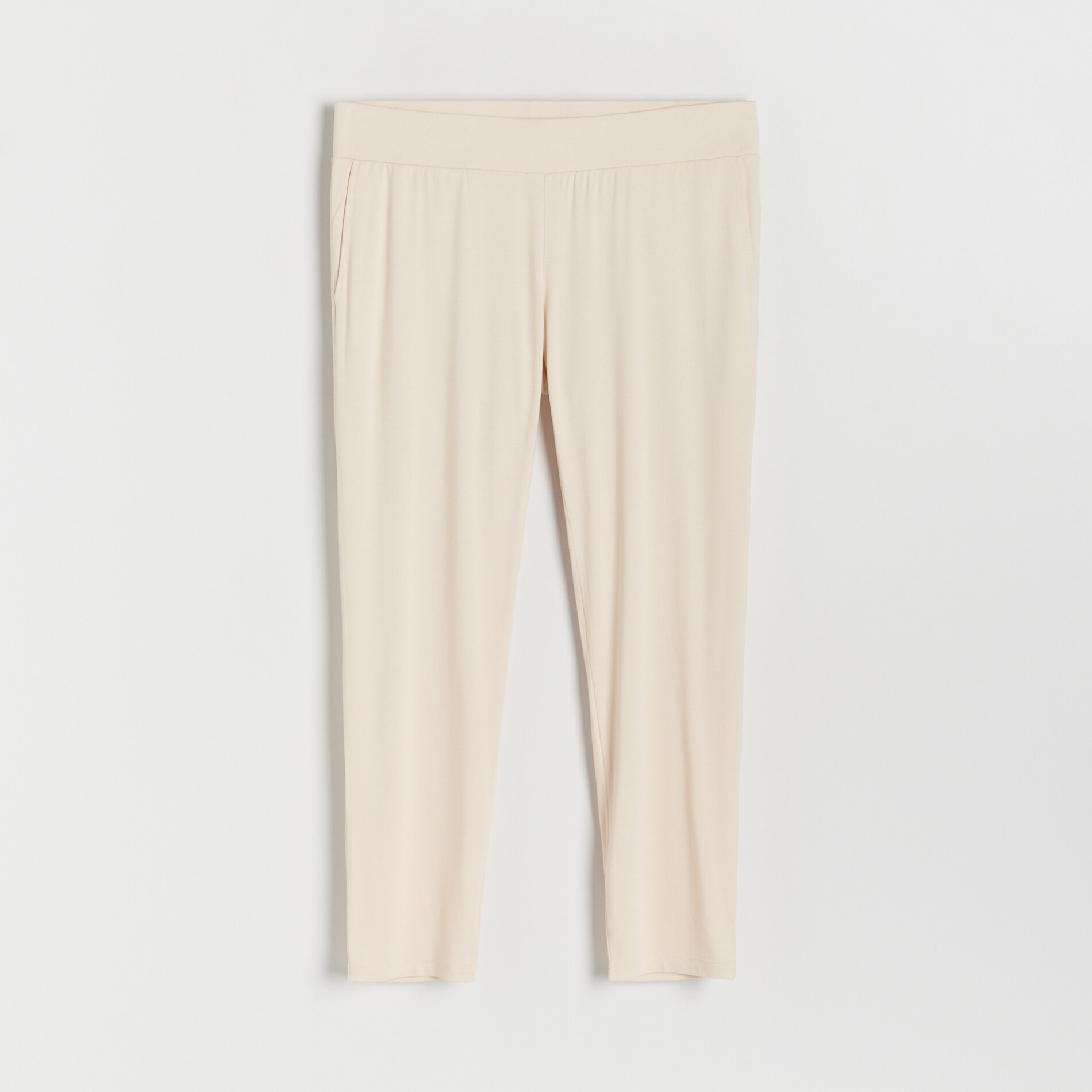 Reserved – Pantaloni din jerseu cu adaos de viscoză – Ivory adaos imagine noua 2022