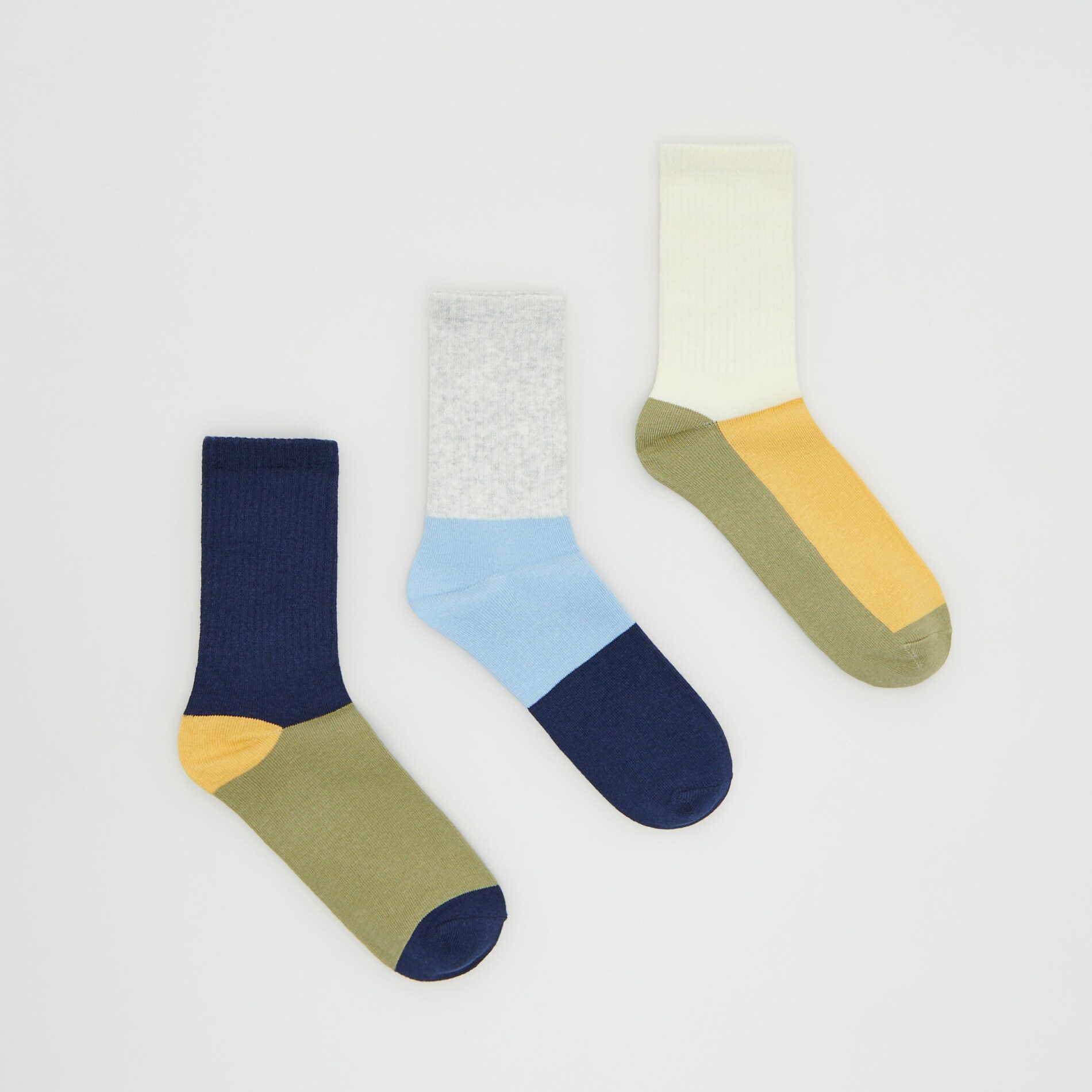 Reserved – Boys` socks multi – Verde Boy imagine noua gjx.ro