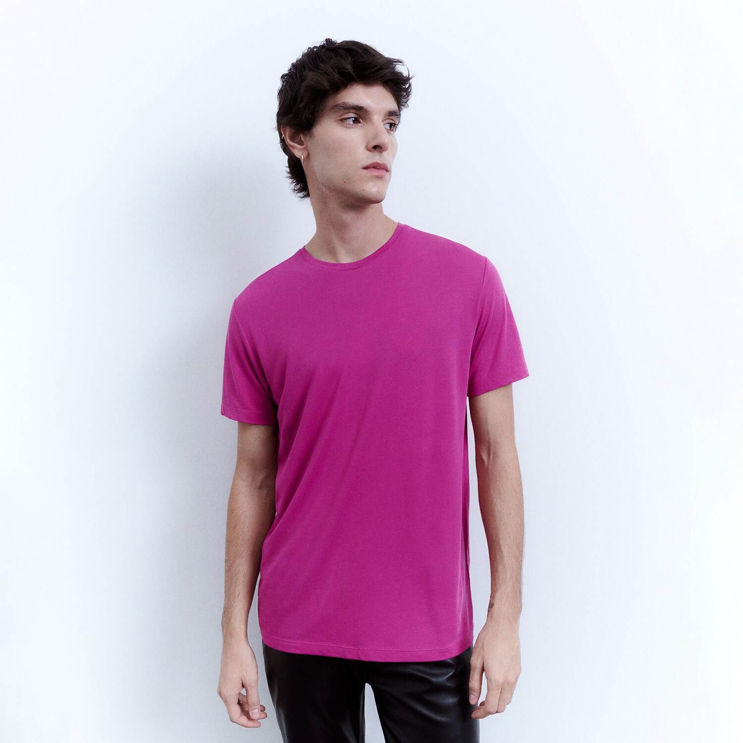 Reserved – Tricou regular, cu conținut ridicat de modal – Roz clothes imagine noua 2022