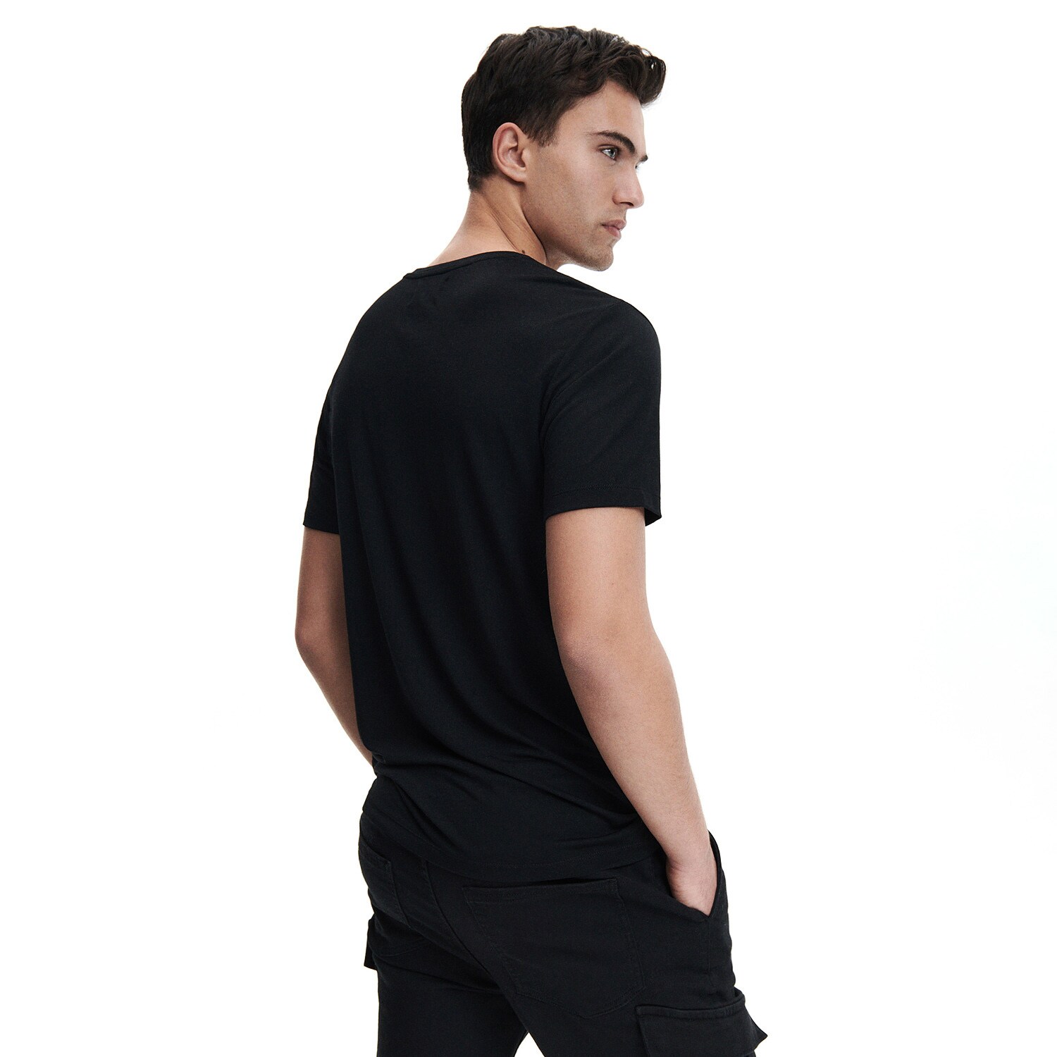 Reserved – Tricou regular fit cu conținut ridicat de modal Tencel™ – Negru clothes imagine noua 2022