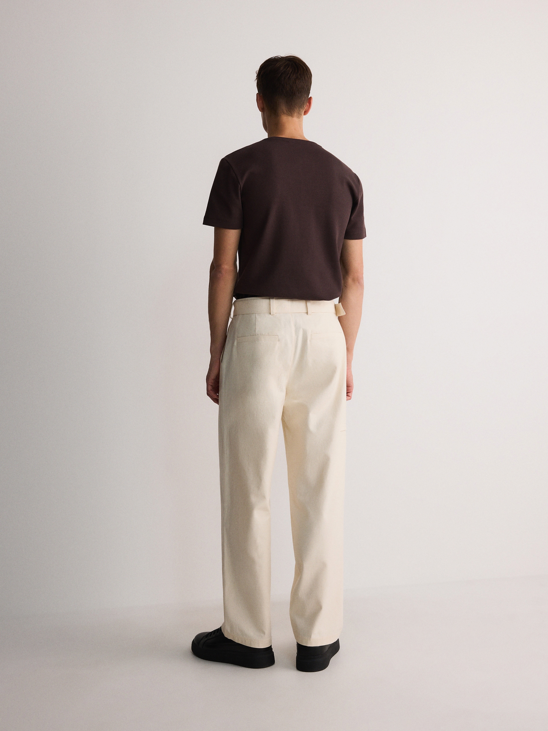 Reserved - Pantaloni straight in cotone con cintura - beige