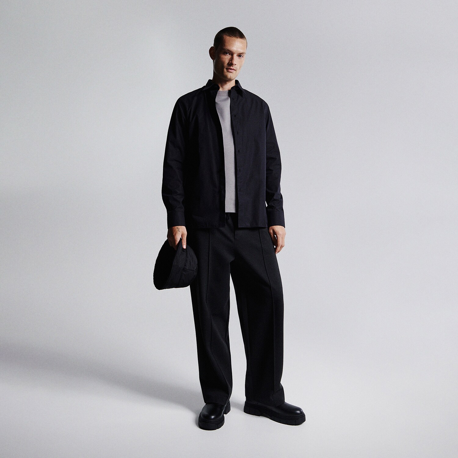 Reserved – Pantaloni oversized – Gri clothes imagine noua 2022
