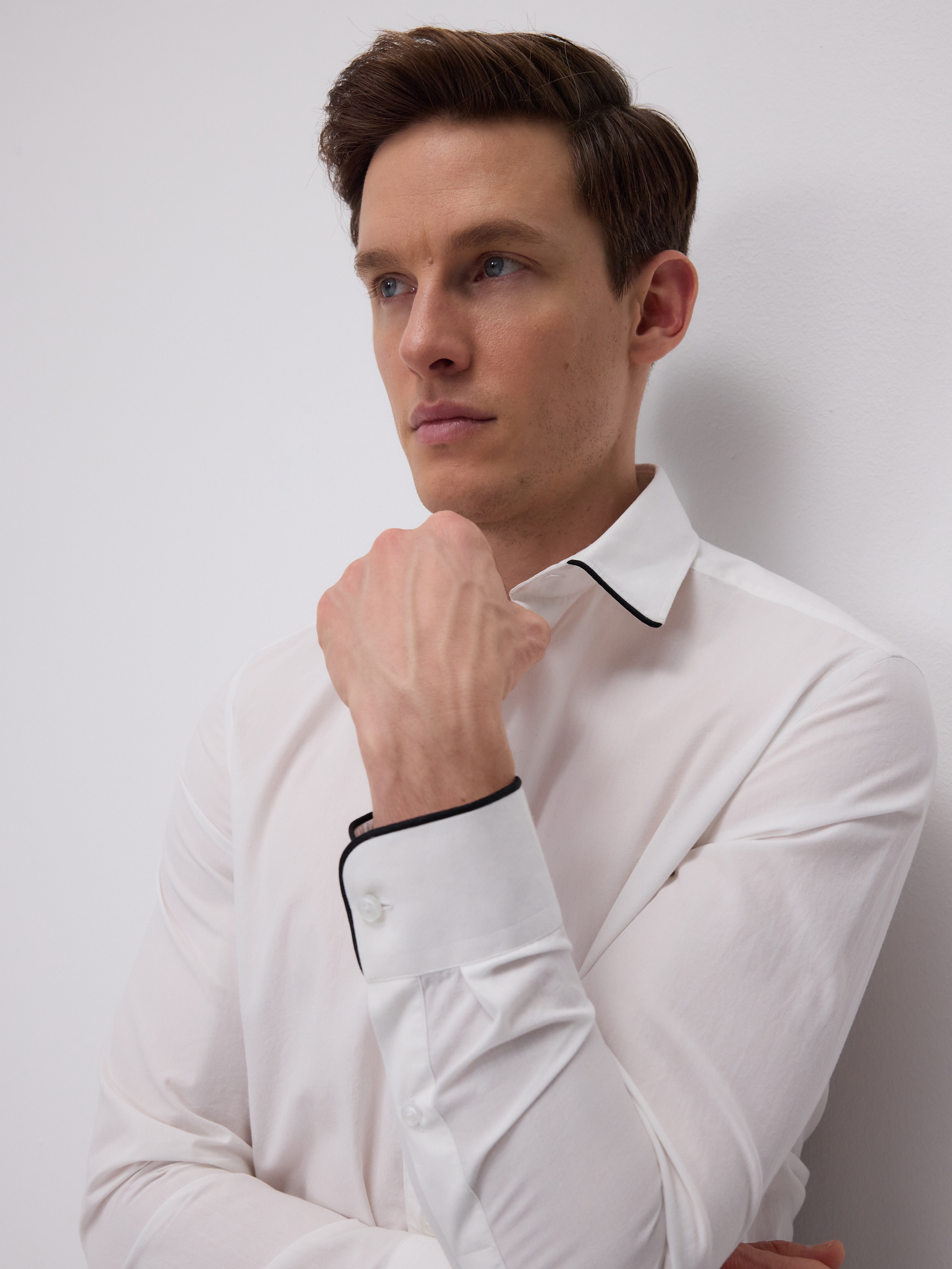 Reserved - Πουκάμισο slim fit από αιγυπτιακό βαμβάκι φωτογραφία