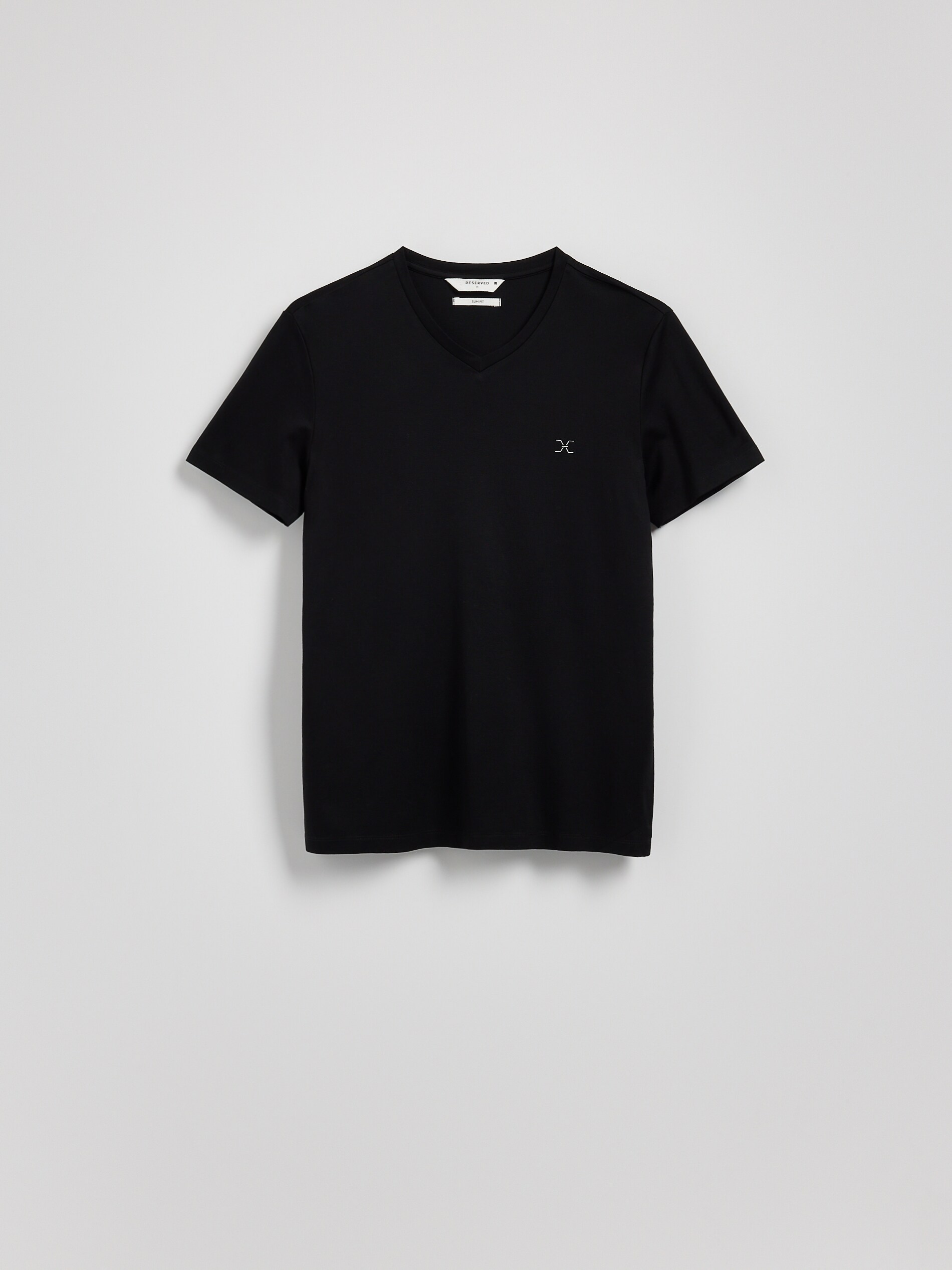 Reserved - Μπλούζα slim fit με λαιμόκοψη V φωτογραφία