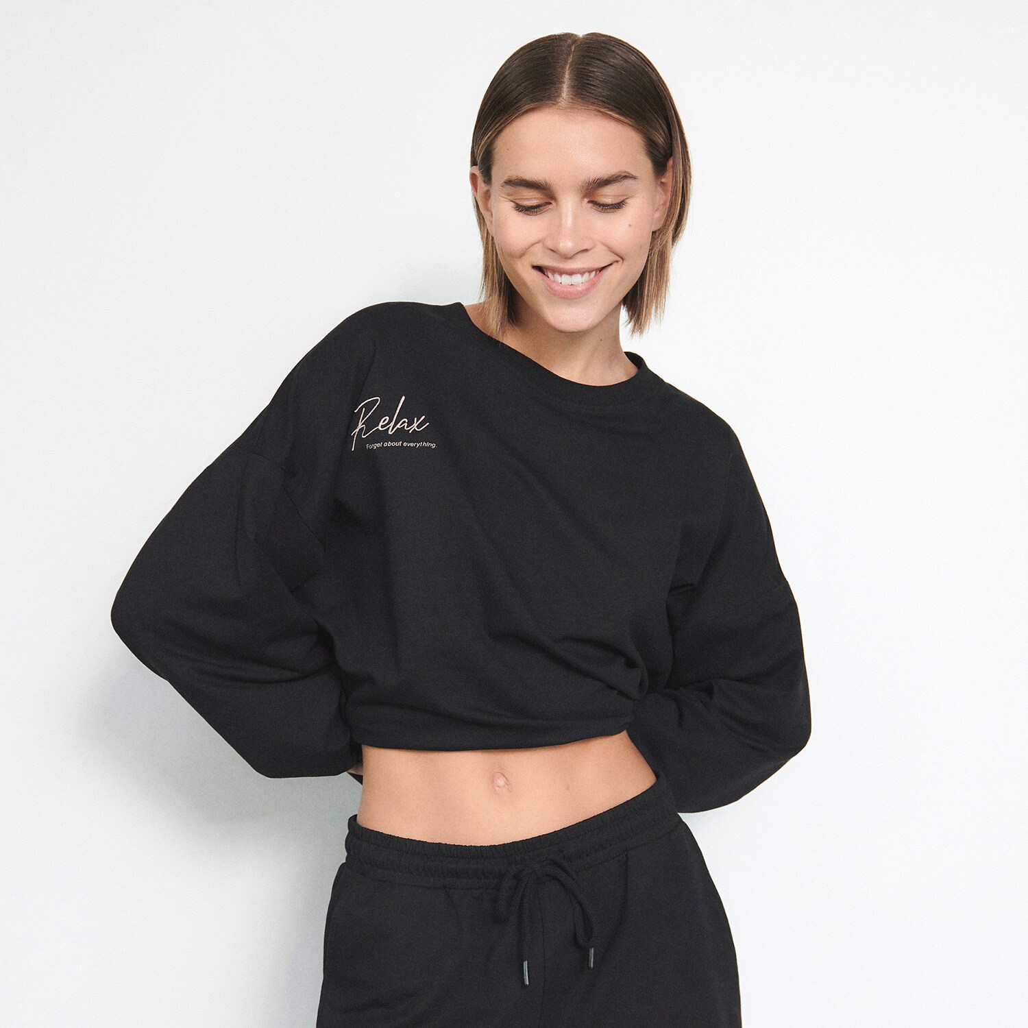 Reserved – Pijama din două piese cu adaos de modal – Negru adaos imagine noua gjx.ro