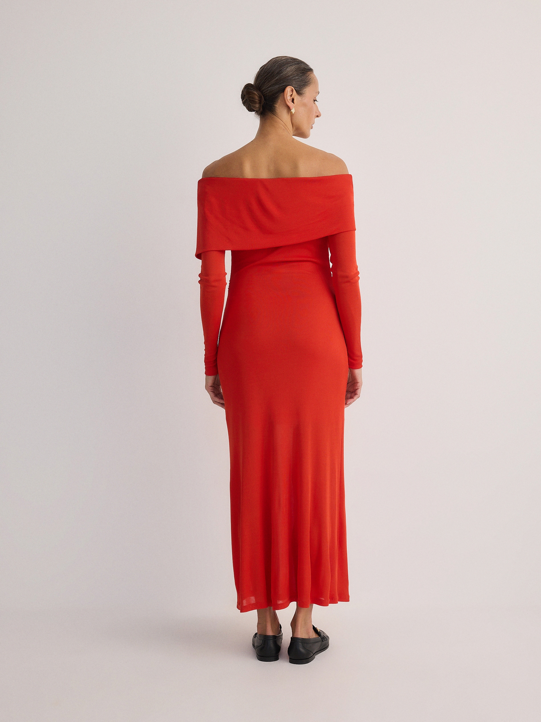 Reserved - Abito con spalle scoperte - rosso