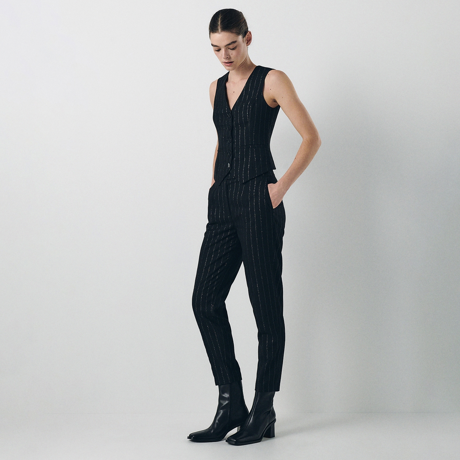 E-shop Reserved - Ladies` trousers - Čierna