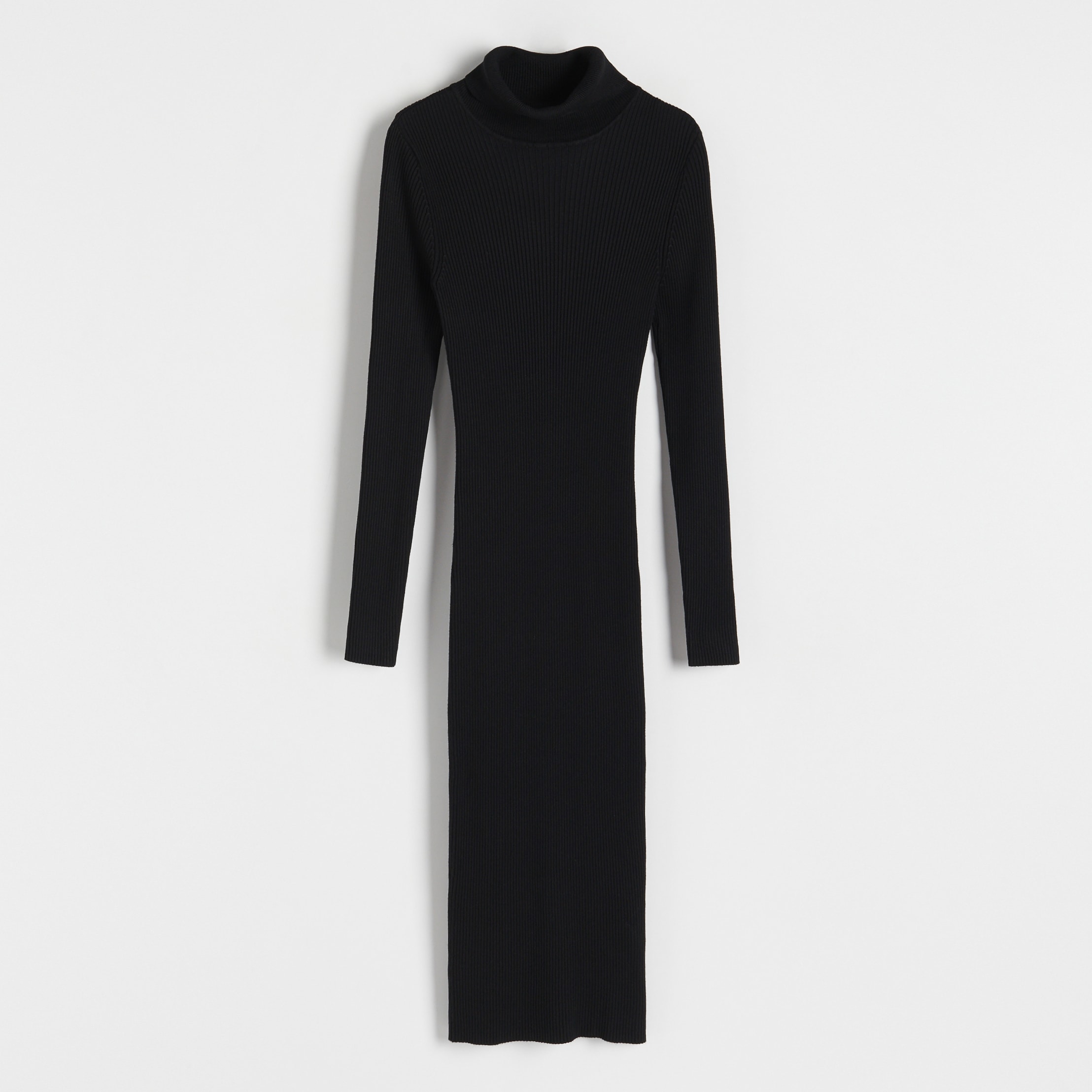 E-shop Reserved - Úpletové šaty - Čierna