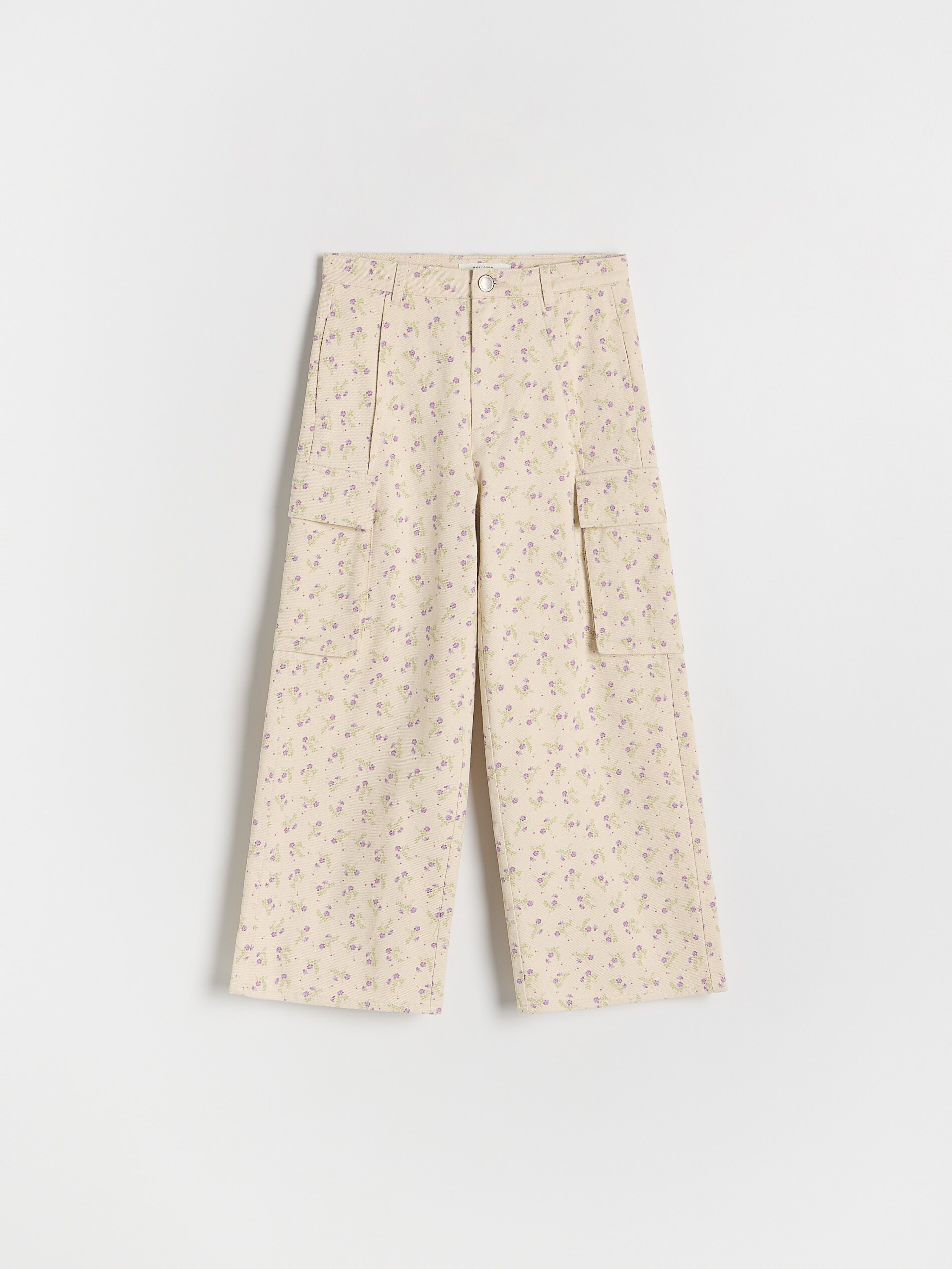 Reserved - GIRLS` TROUSERS φωτογραφία