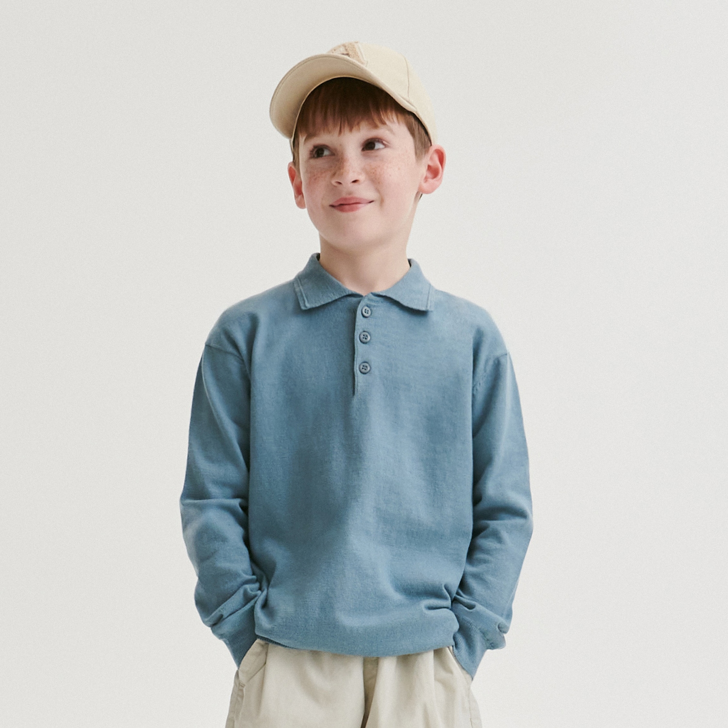Levně Reserved - Boys` sweater - Modrá