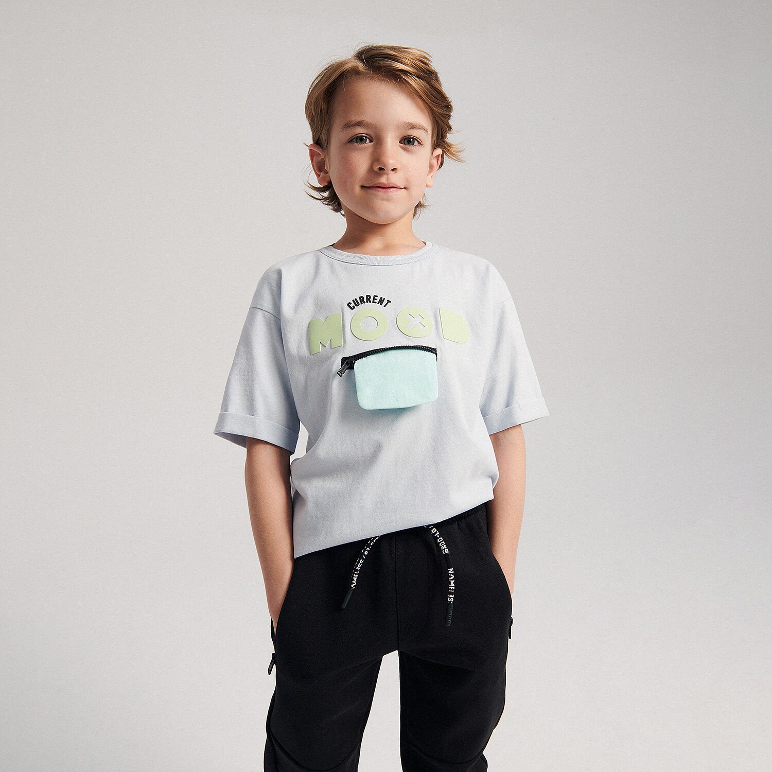 Reserved – Tricou din bumbac cu aplicații – Gri deschis imagine noua 2022