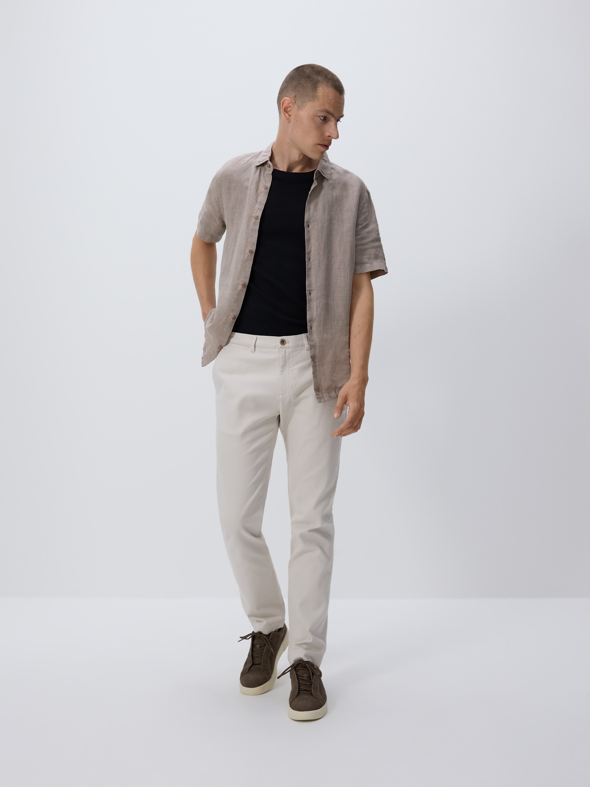 Reserved - Παντελόνι chino slim από βαμβακερό ύφασμα φωτογραφία
