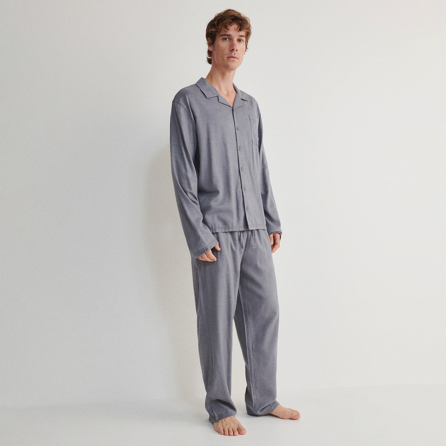 Reserved - Pijama din două piese cu adaos de viscoză - Gri
