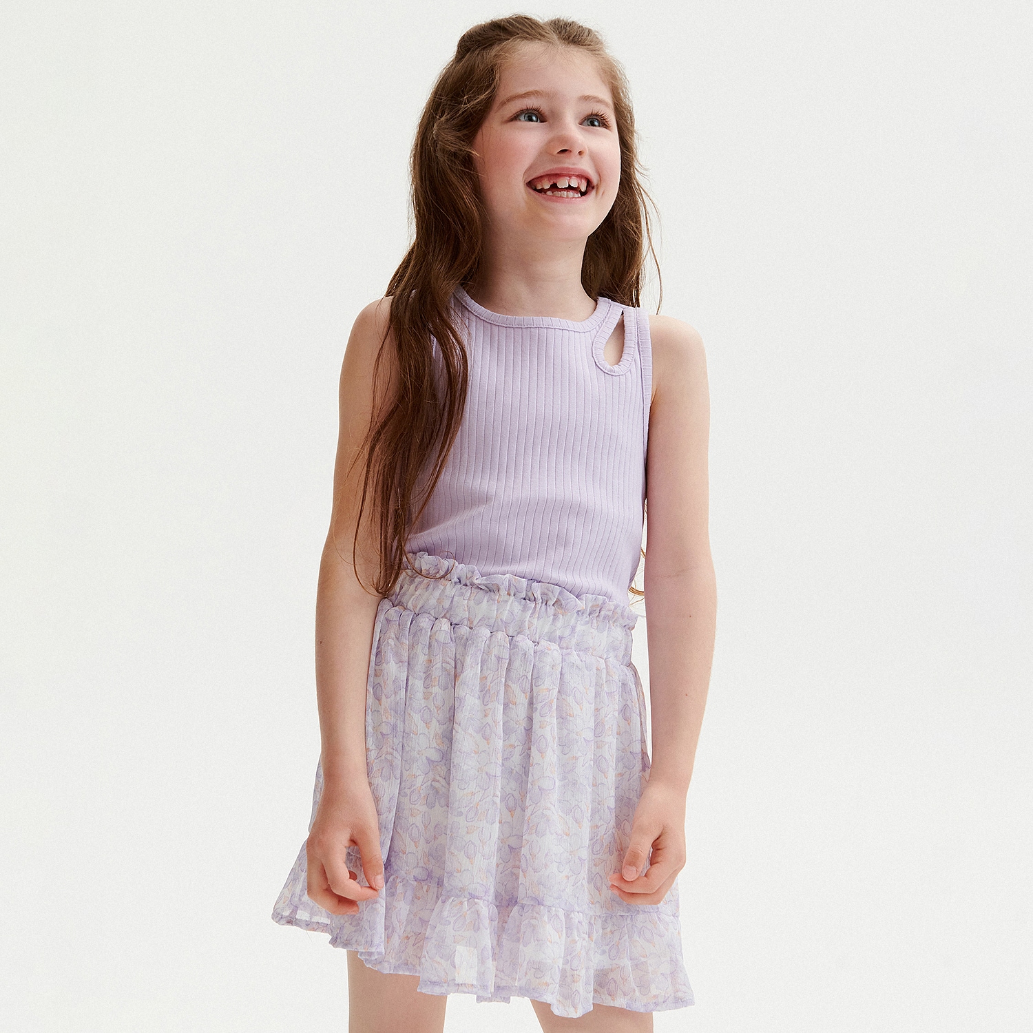 E-shop Reserved - Kvetovaná sukňa - Purpurová
