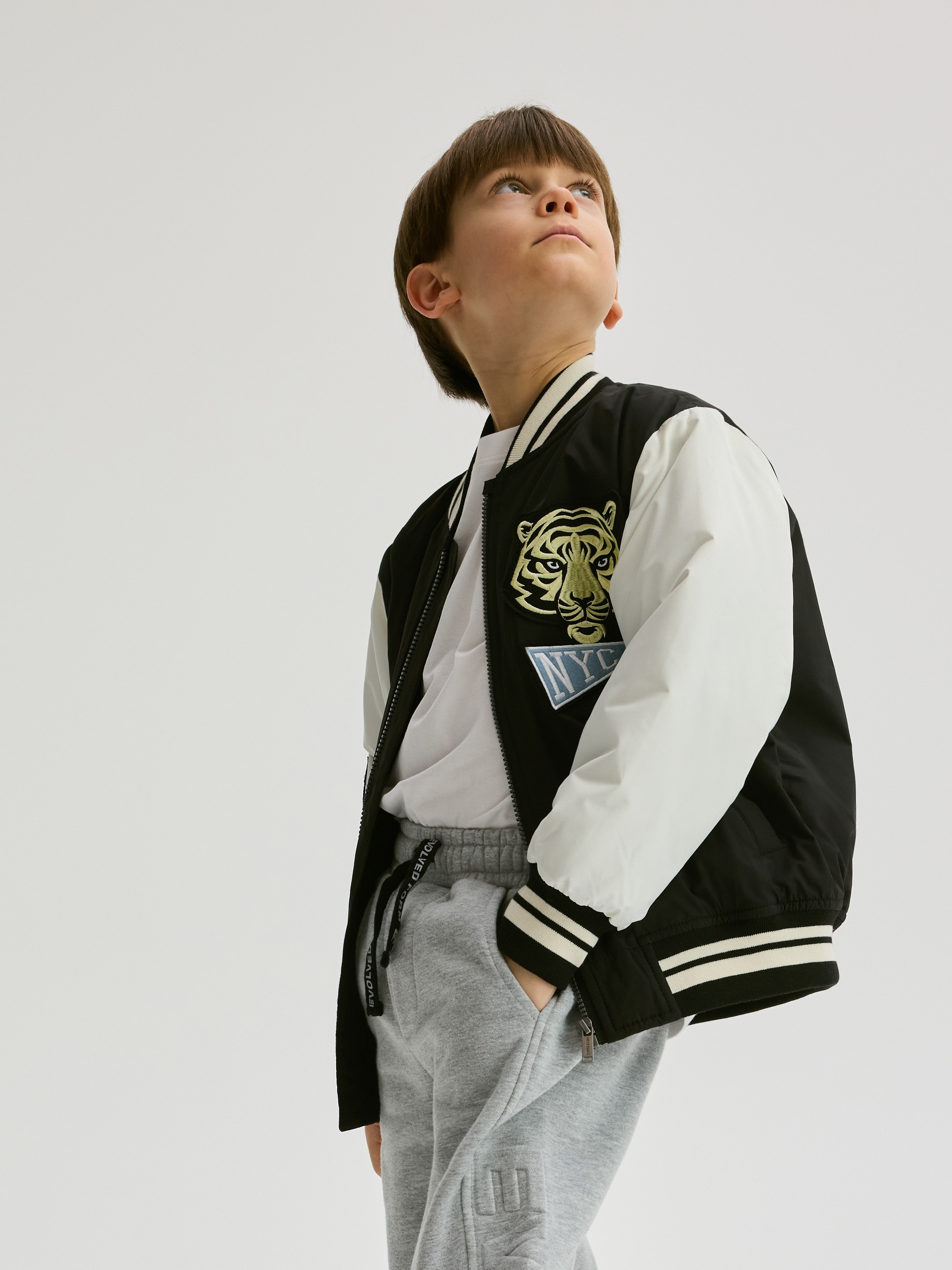 Reserved - Bomber τζάκετ oversize φωτογραφία
