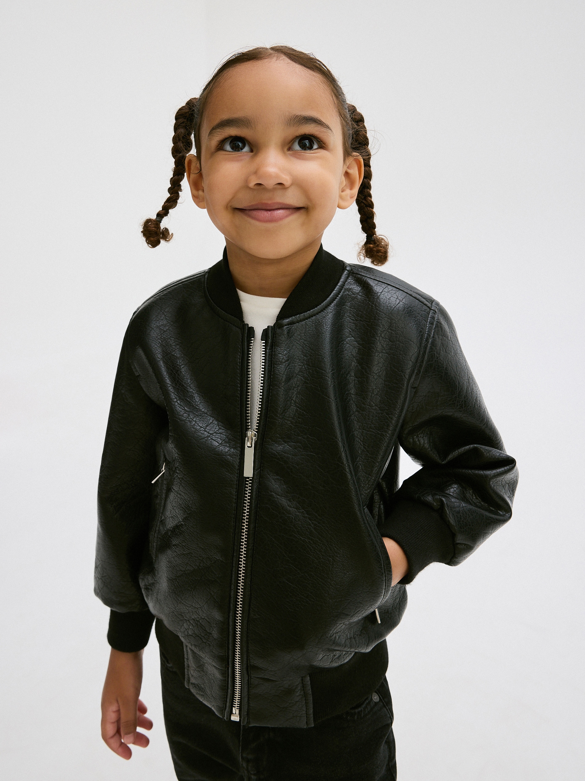 Reserved - BABIES` OUTER JACKET φωτογραφία