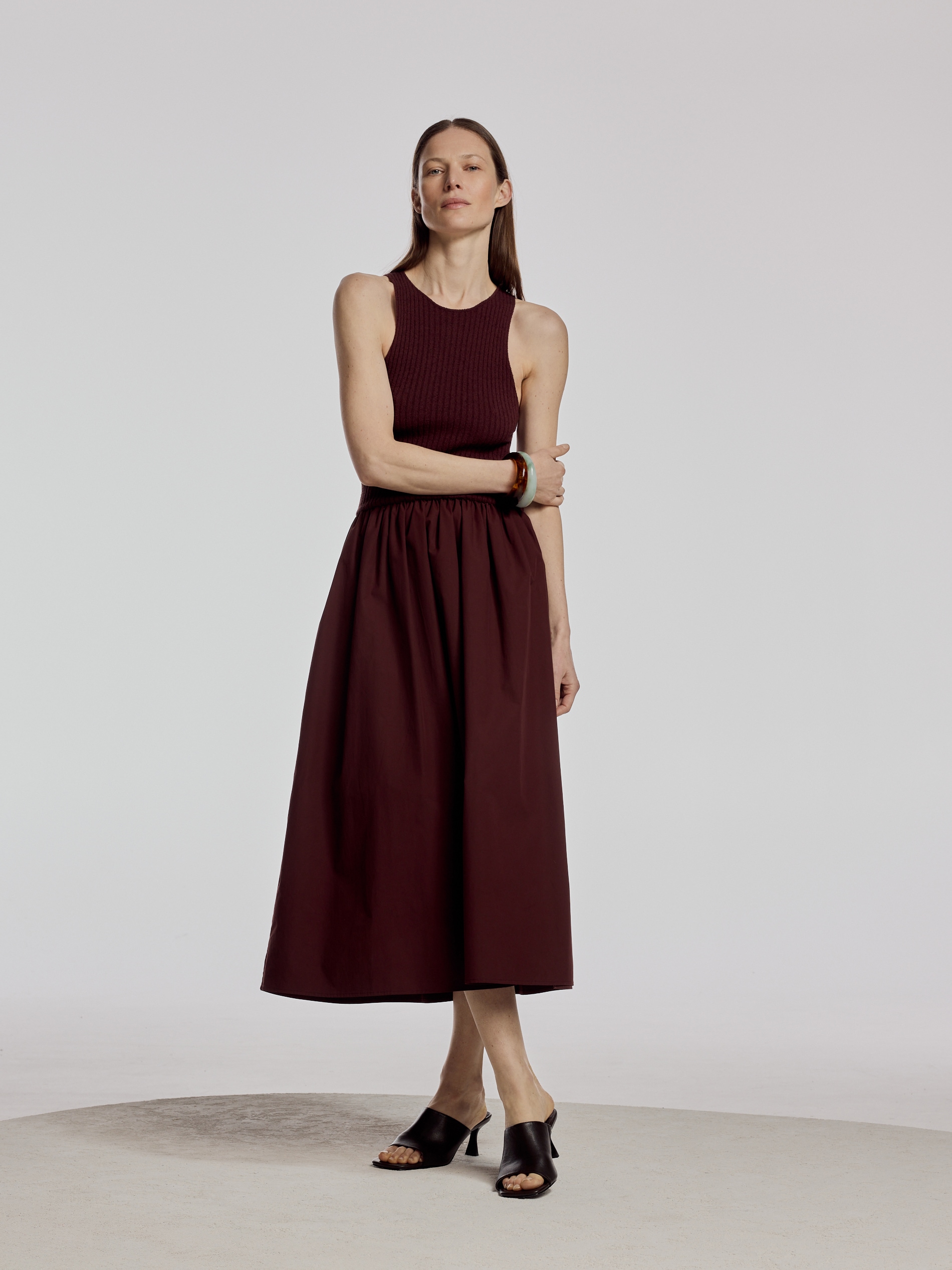 Reserved - LADIES` DRESS φωτογραφία