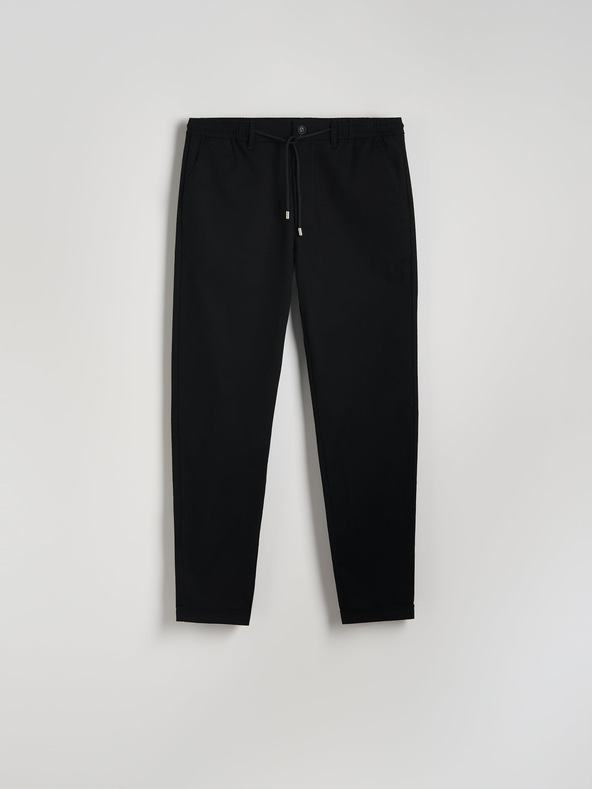 Reserved - Pantaloni carrot fit - nero