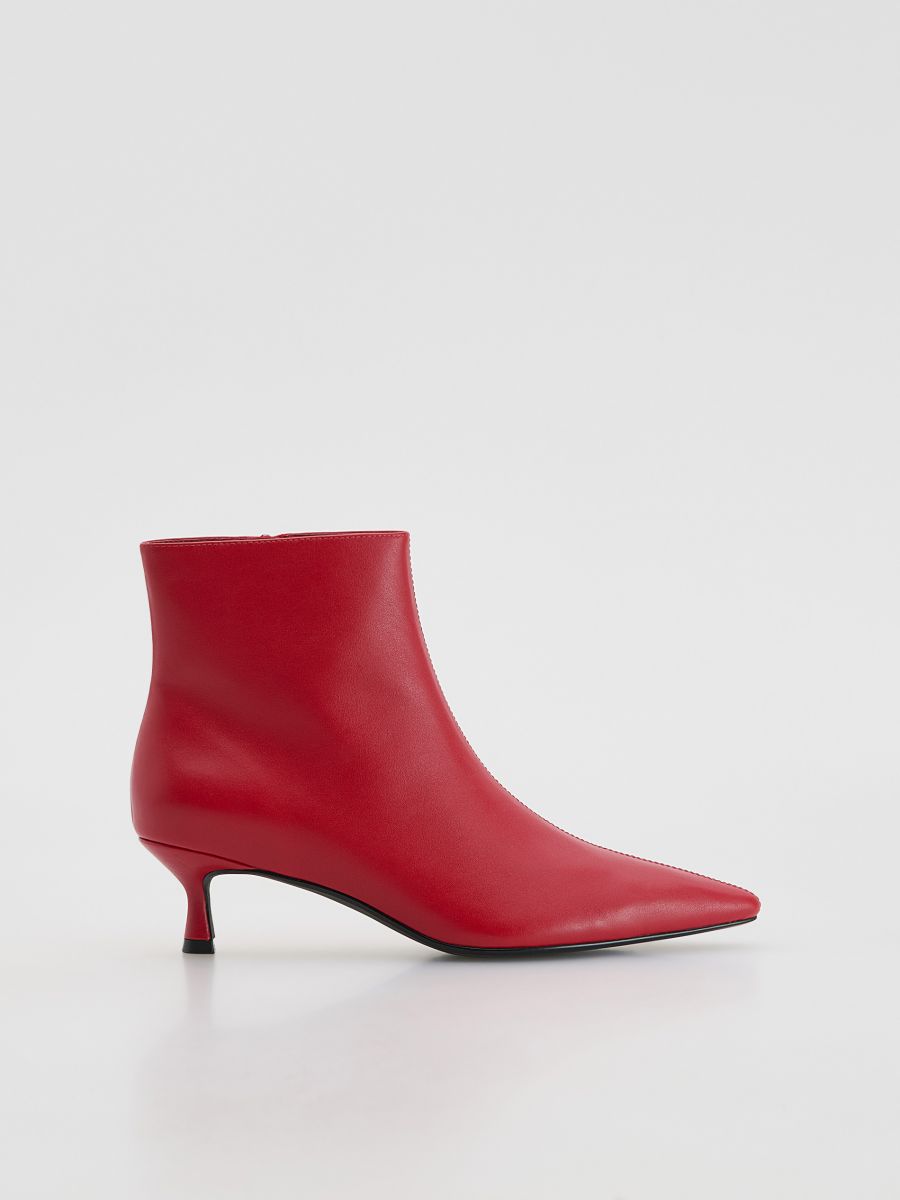 Ankelboots med klack i läder - RÖD - RESERVED