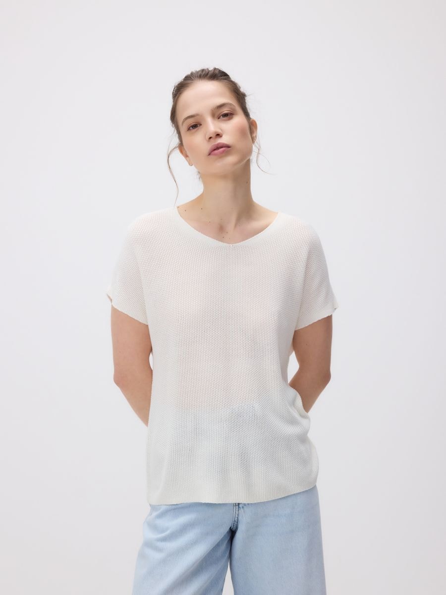 Blusa con scollo a V - panna - RESERVED - 2