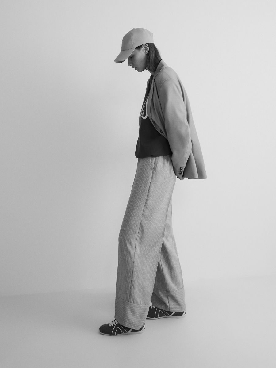Wide trousers with crease - multicolor - RESERVED - 2