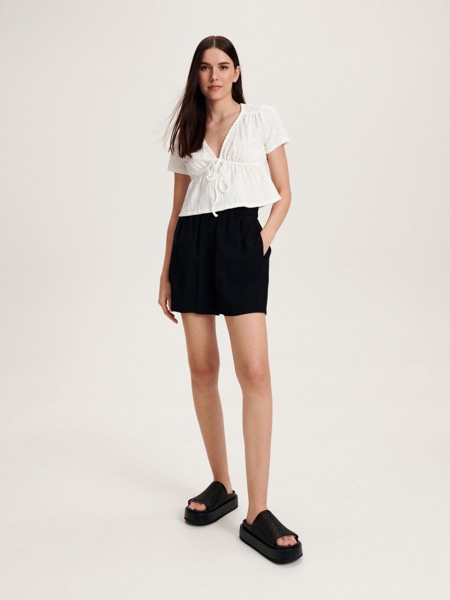 Lenzing™ Ecovero™ rich shorts - black - RESERVED - 3