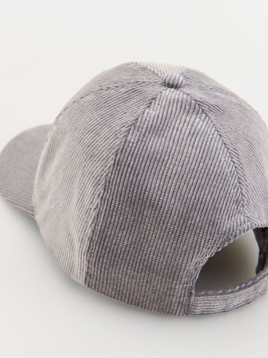 Cap - light grey - RESERVED - 2