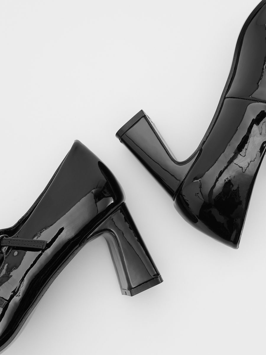 Patent pumps - black - RESERVED - 5
