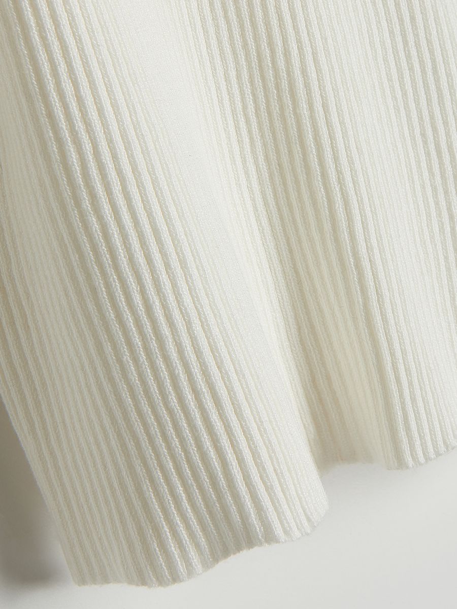 Stehkragenshirt mit dekorativem Saum - creme - RESERVED - 4
