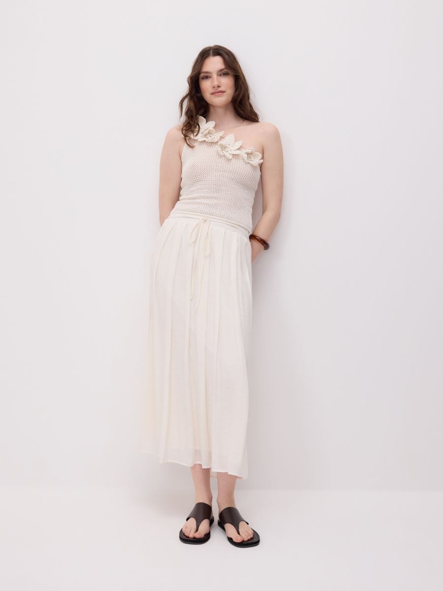 Top with floral applique - nude - RESERVED - 3