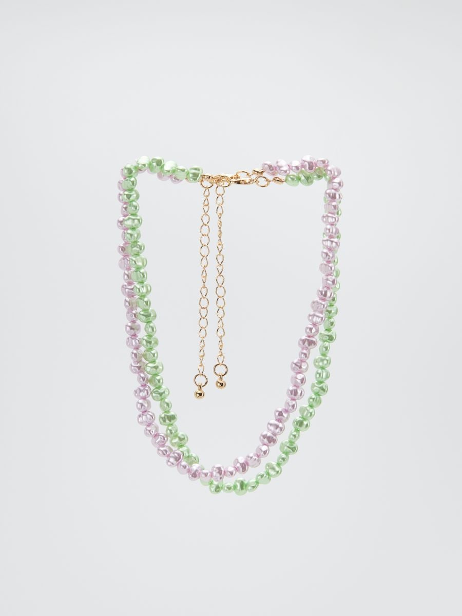Colier multicolor cu perle artificiale,
