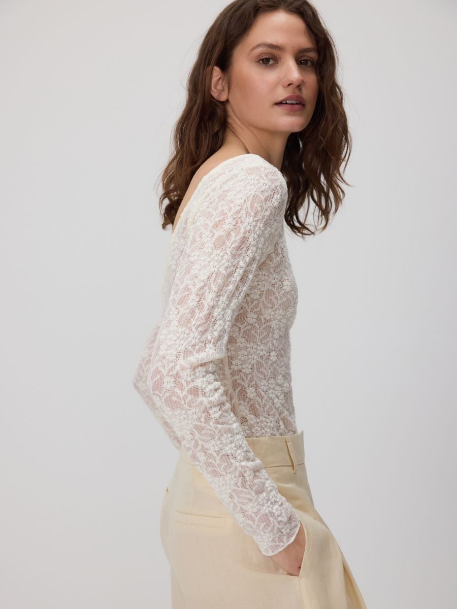 Bluse i bomuldblanding i strukturstof - creme - RESERVED - 4