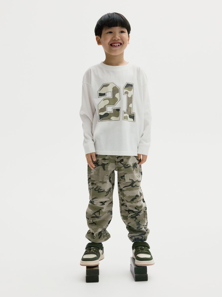 Cotton long sleeve T-shirt - cream - RESERVED