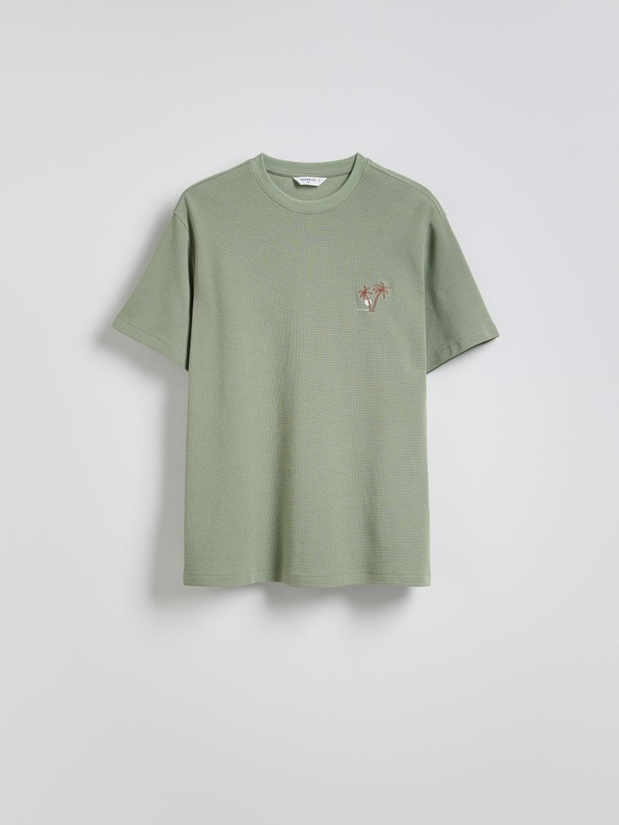 T-Shirt im Regular-Fit mit Stickerei - helles Olivgrün - RESERVED