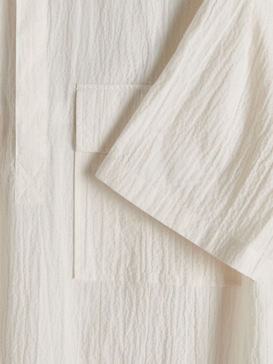 Boxy fit overhemd van structuurstof - CRÈME - RESERVED - 2