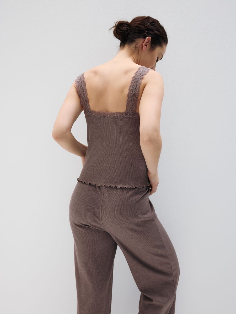 Zweiteiliges Pyjama-Set mit Spitzendetails - malve - RESERVED - 4