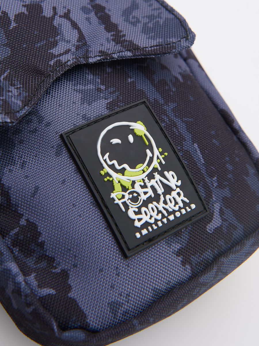 SmileyWorld® phone pouch - black - RESERVED - 4