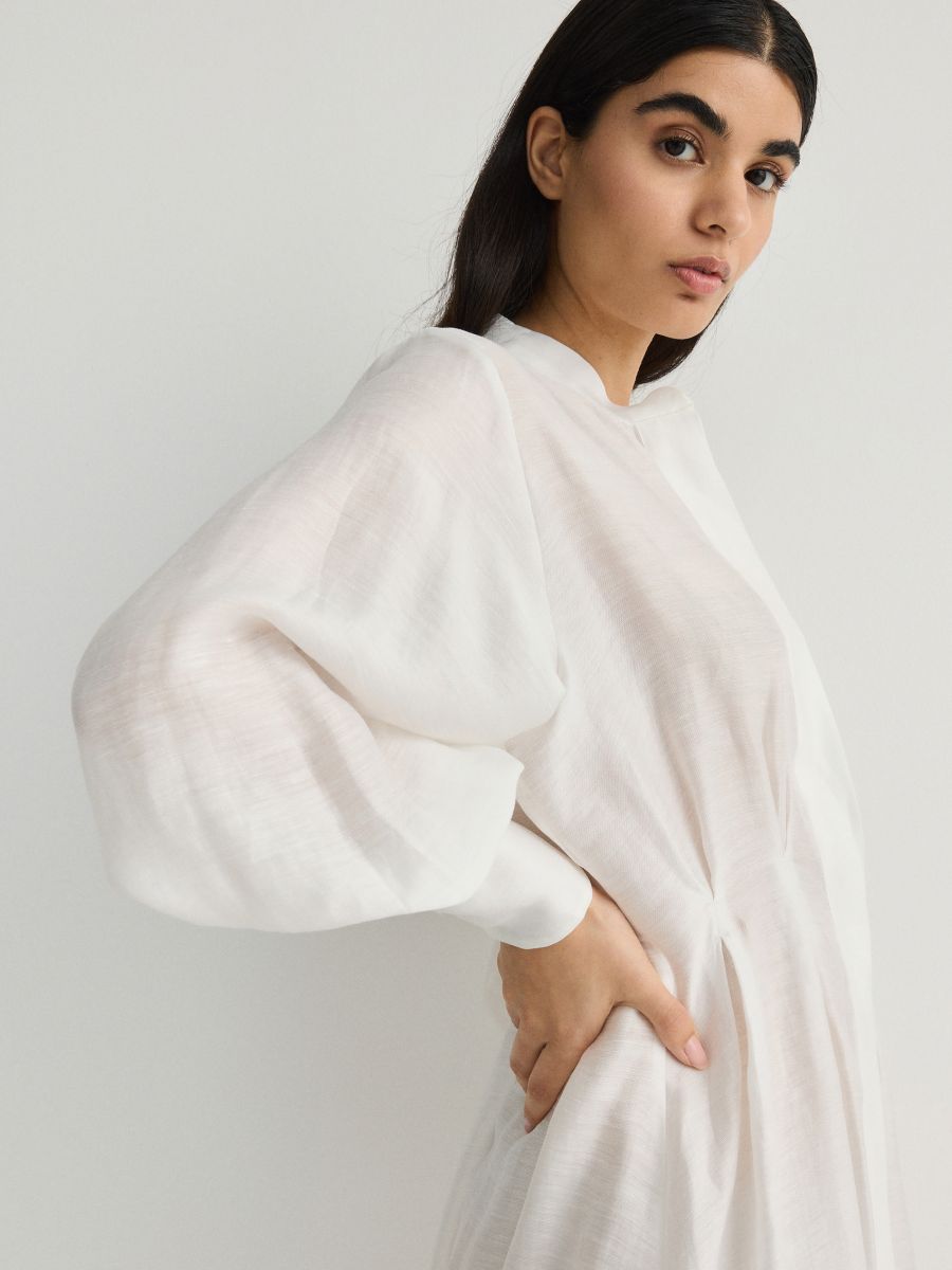 Robe maxi en lin majoritaire - crème - RESERVED - 2