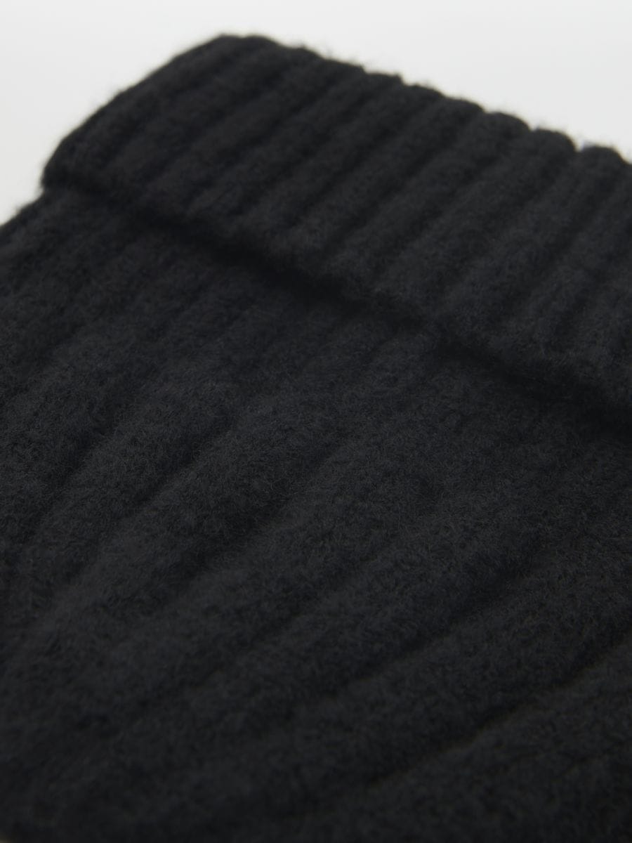 Knitted beanie - black - RESERVED - 2