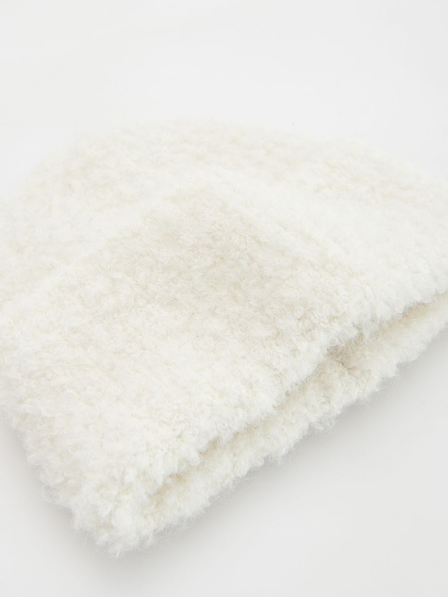 Beanie i uldblanding - creme - RESERVED - 2