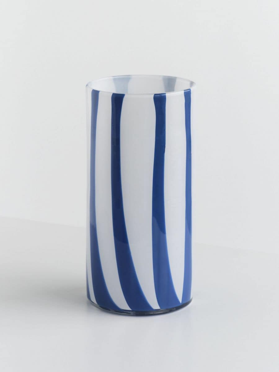 Steklena vaza z barvnimi detajli - svetlo modra - RESERVED