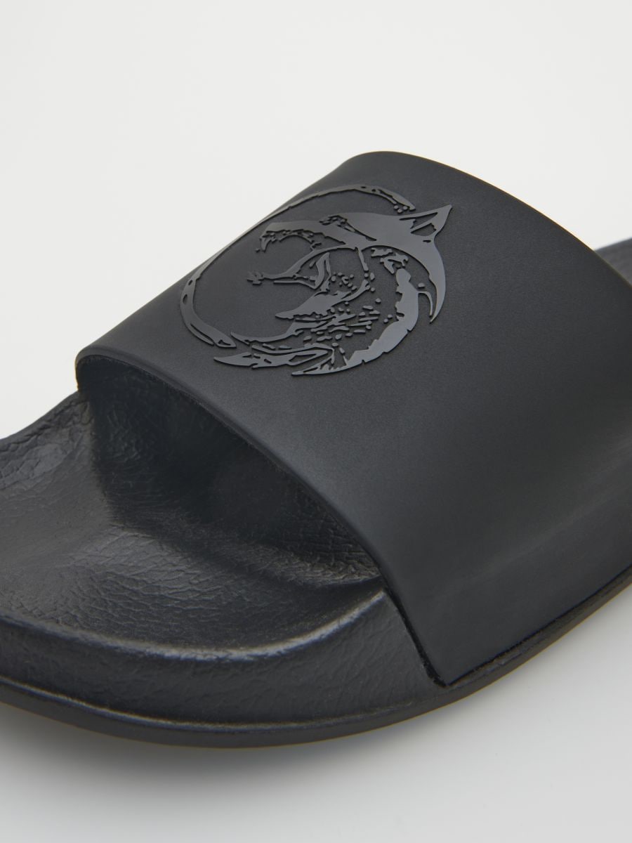 The Witcher sliders - black - RESERVED - 5